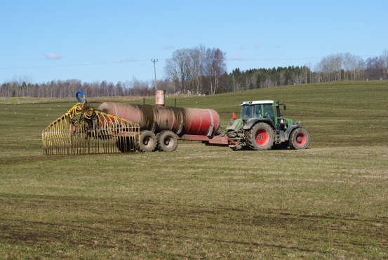 Gödseltunna spridning vår 2010