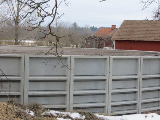 Gödselbrunn full 12 april 2013