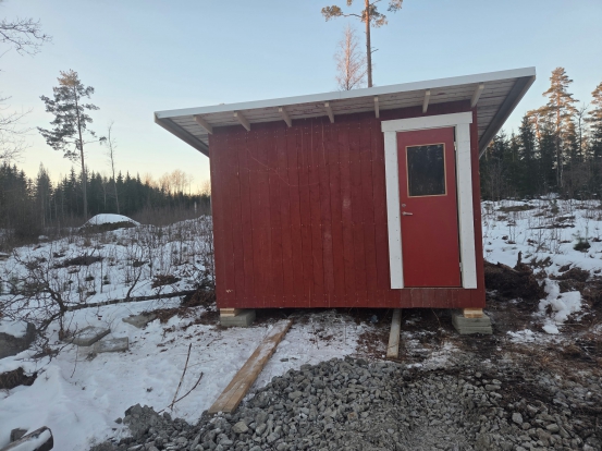 Ny skogskoja på plats 14 feb 2026 Ny skogskoja på plats 14 feb 2026